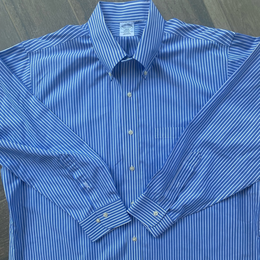 Men’s Brooks Brothers dress shirt (17 1/2 neck)
